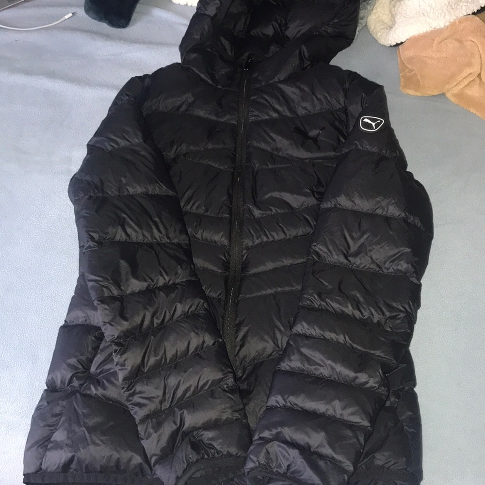 Hooded Puma puffy coat. Black